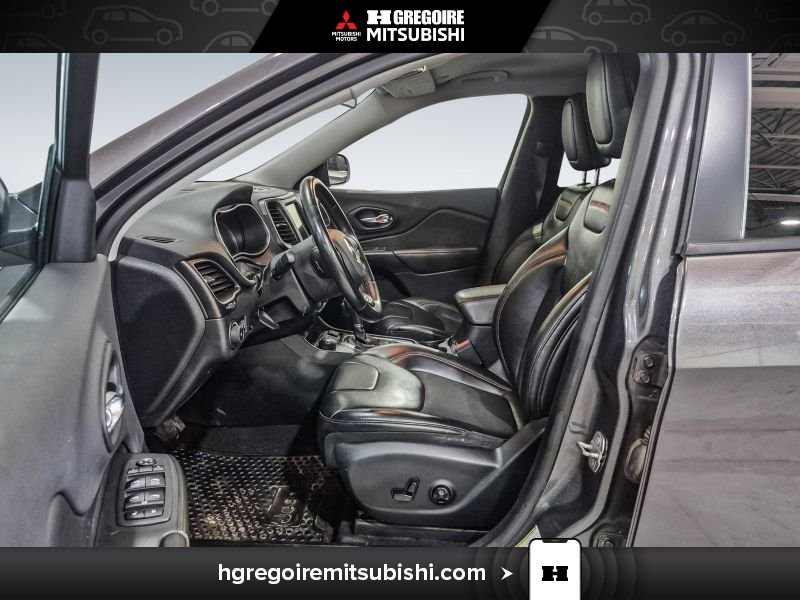 Jeep Cherokee 2019 Gris Blainville - photo #13