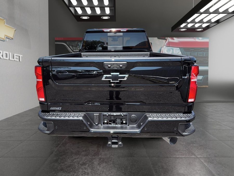 Chevrolet Silverado 2500HD LT cabine multiplace 4RM 159 po 2026 NOIR