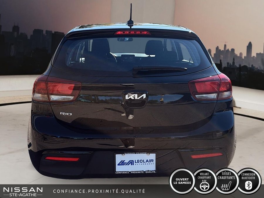 Kia Rio 5 portes LX+ IVT | UN SEUL PROPRIÉTAIRE | APPLE CARPLAY | CAMÉRA DE RECUL 2023 Noir