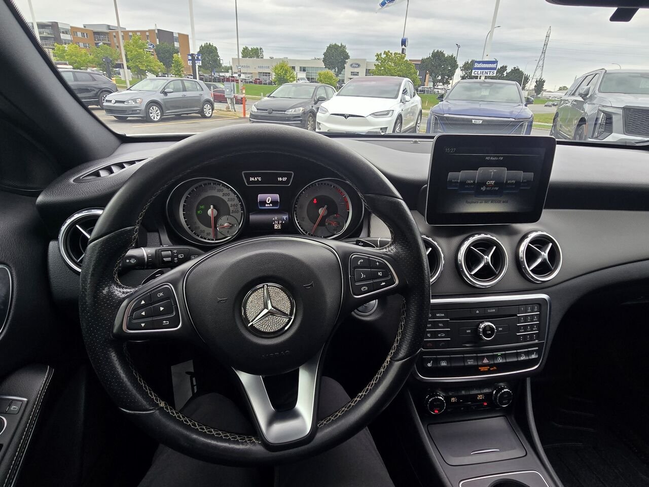 Mercedes-Benz GLA GLA 250 4 portes 4MATIC 2017 Blanc Laval - photo #6