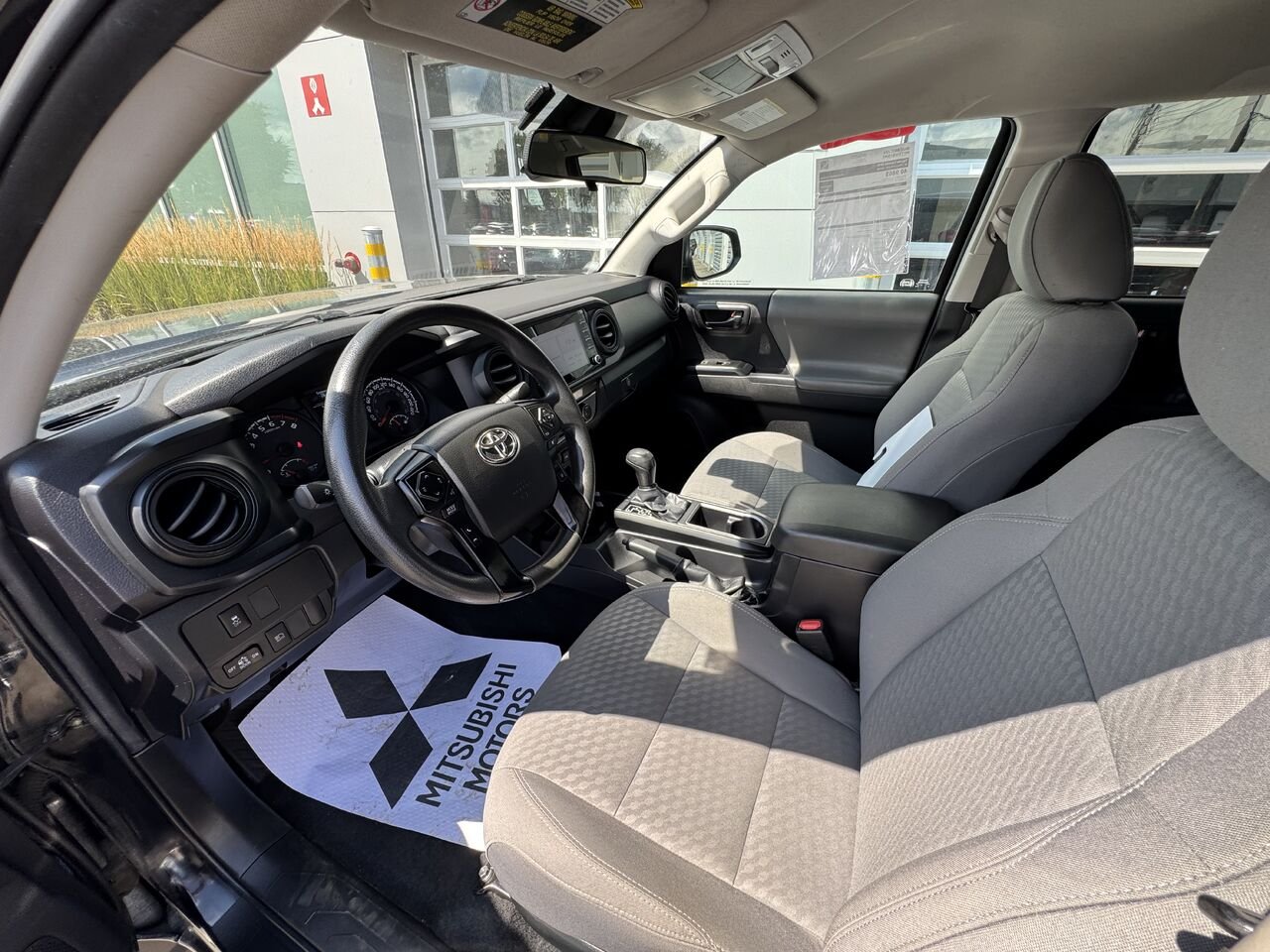 Toyota Tacoma 2023 Noir Saint-Eustache - photo #10