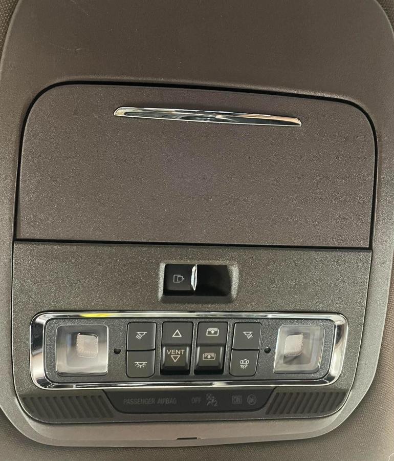 2025 Ford F-150 Black  - photo #13