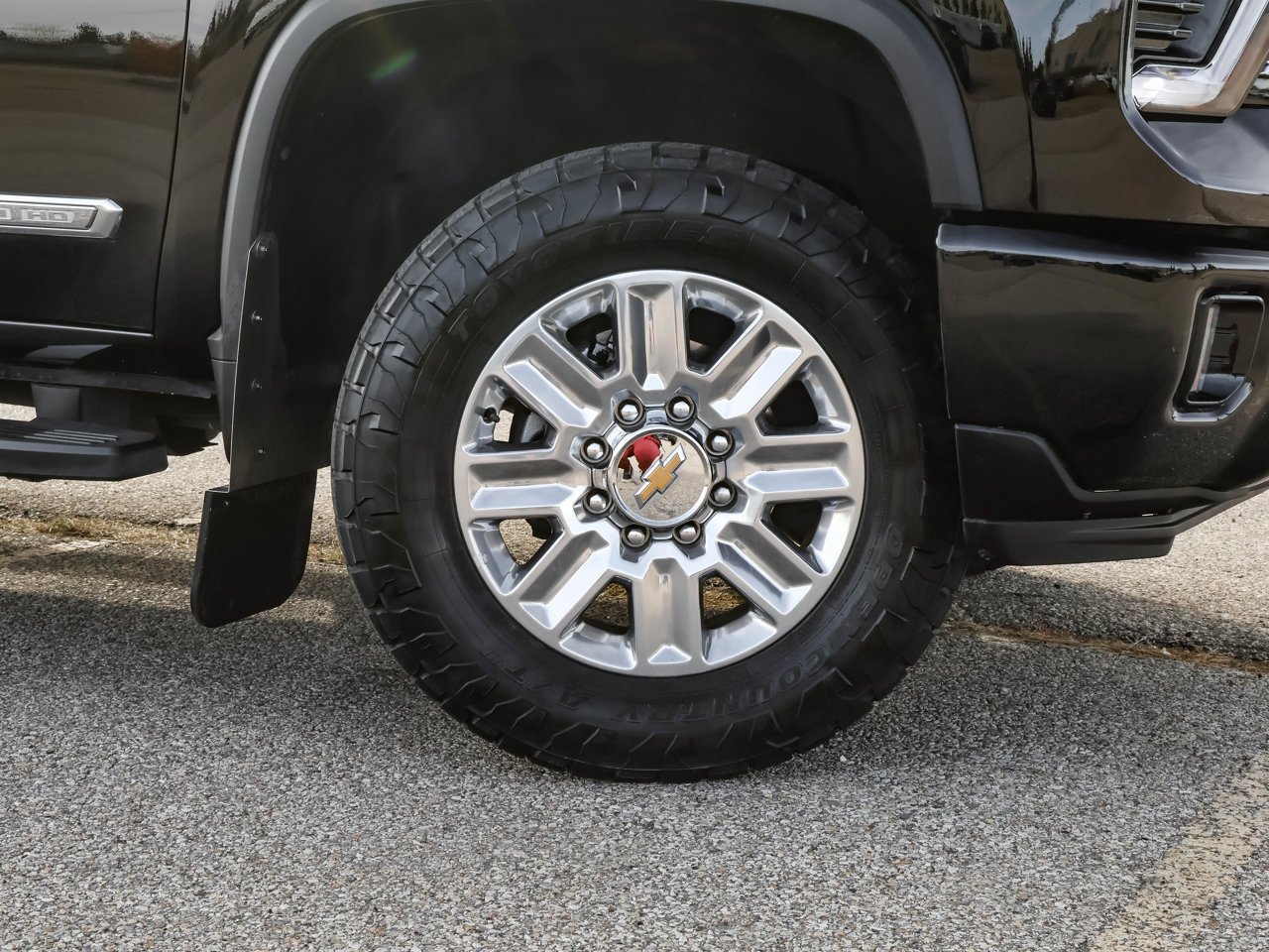 2024 Chevrolet Silverado 2500HD 4WD Crew Cab 159 High Country Black Sherwood Park - photo #10