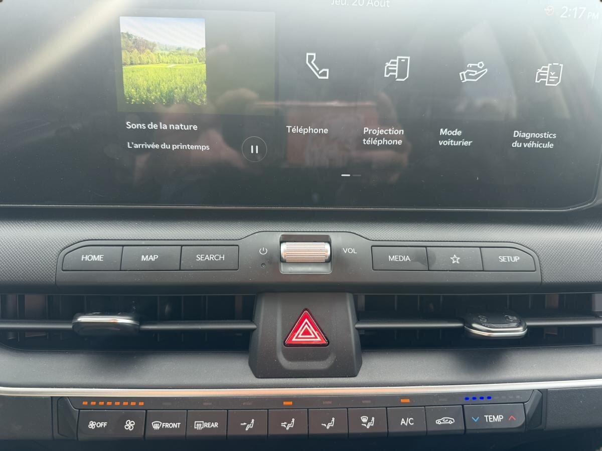 2025 Kia K4 Red  - photo #12