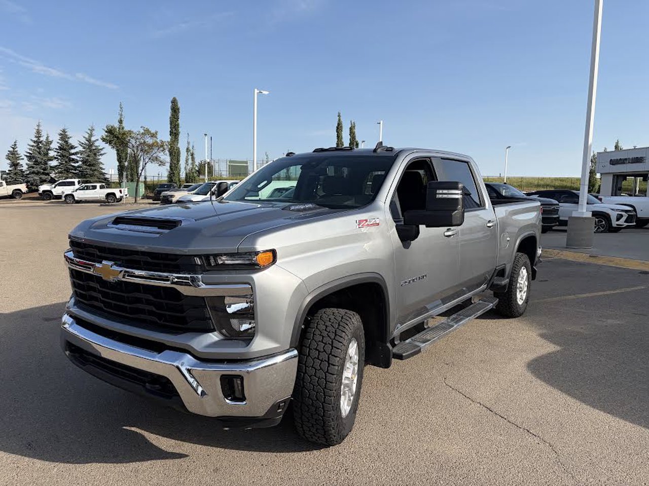 2024 Chevrolet Silverado 2500HD 4WD Crew Cab 159 LT Grey Sherwood Park - photo #2