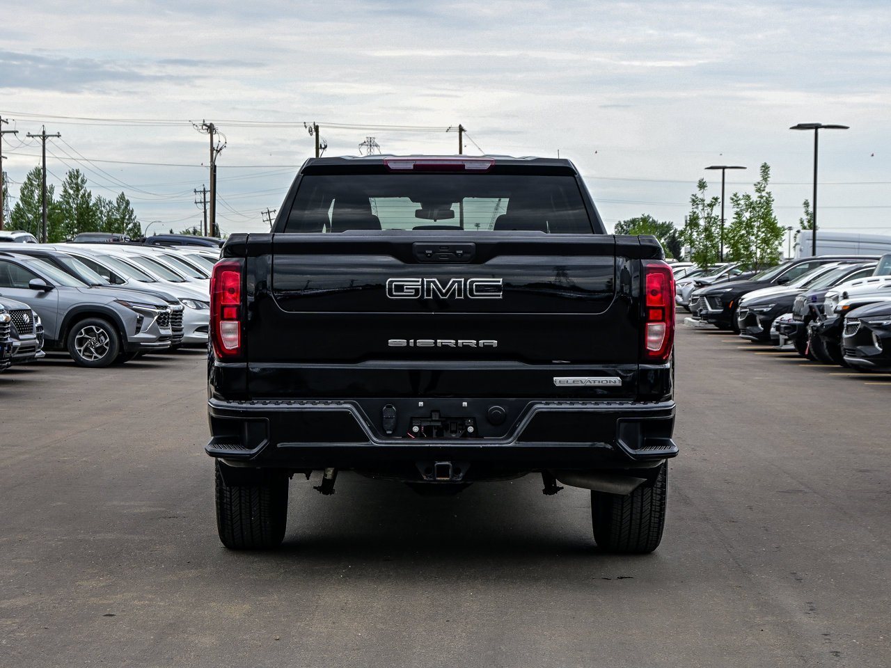 2024 GMC Sierra 1500 4WD Crew Cab 147 Elevation Black Sherwood Park - photo #11
