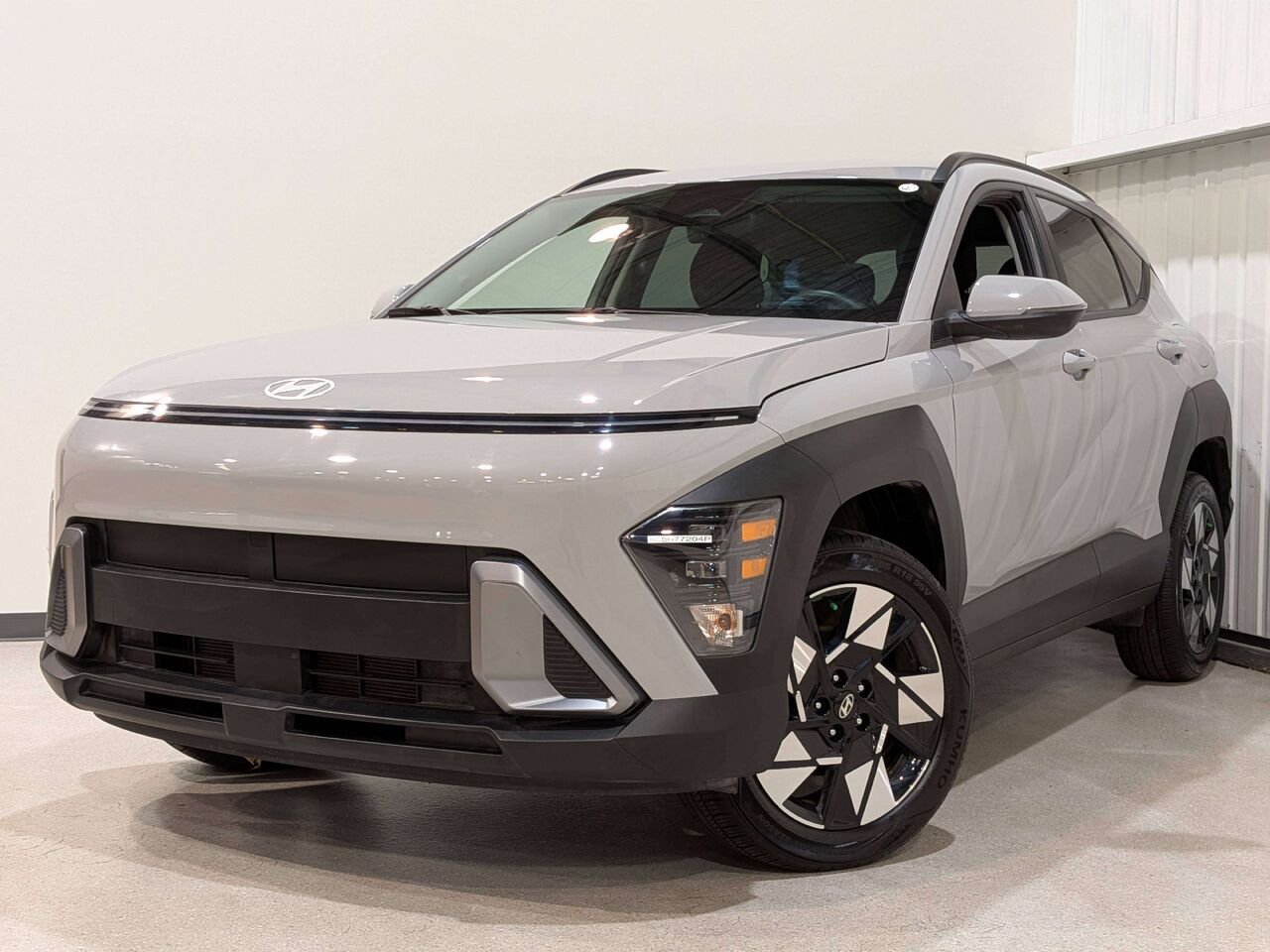 2025 Hyundai Kona 2.0L Preferred AWD Grey Val-David - photo #0
