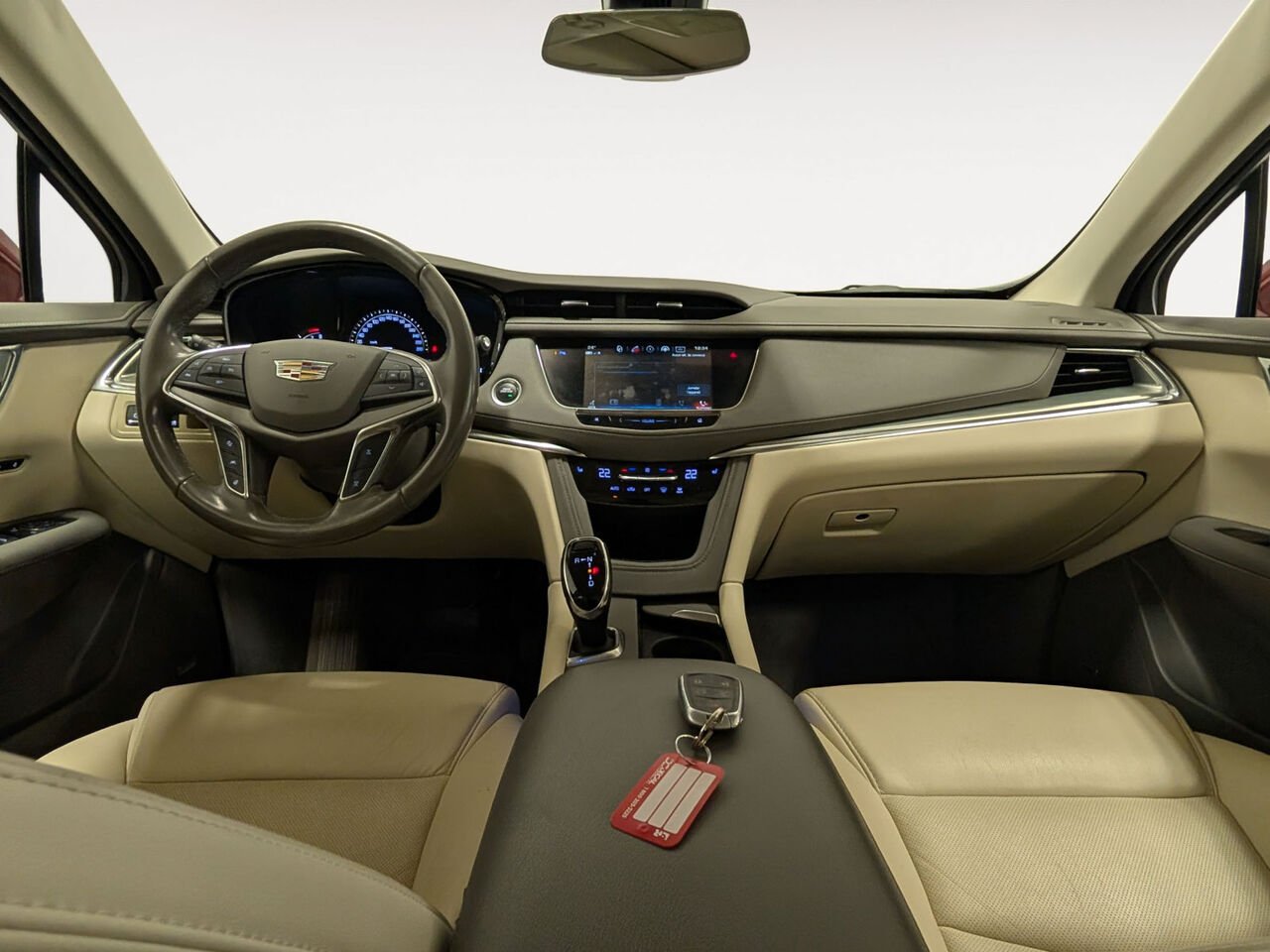 2019 CADILLAC XT5 LUXURY Bas Kilométrage 8 Pneus Red Sherbrooke - photo #10