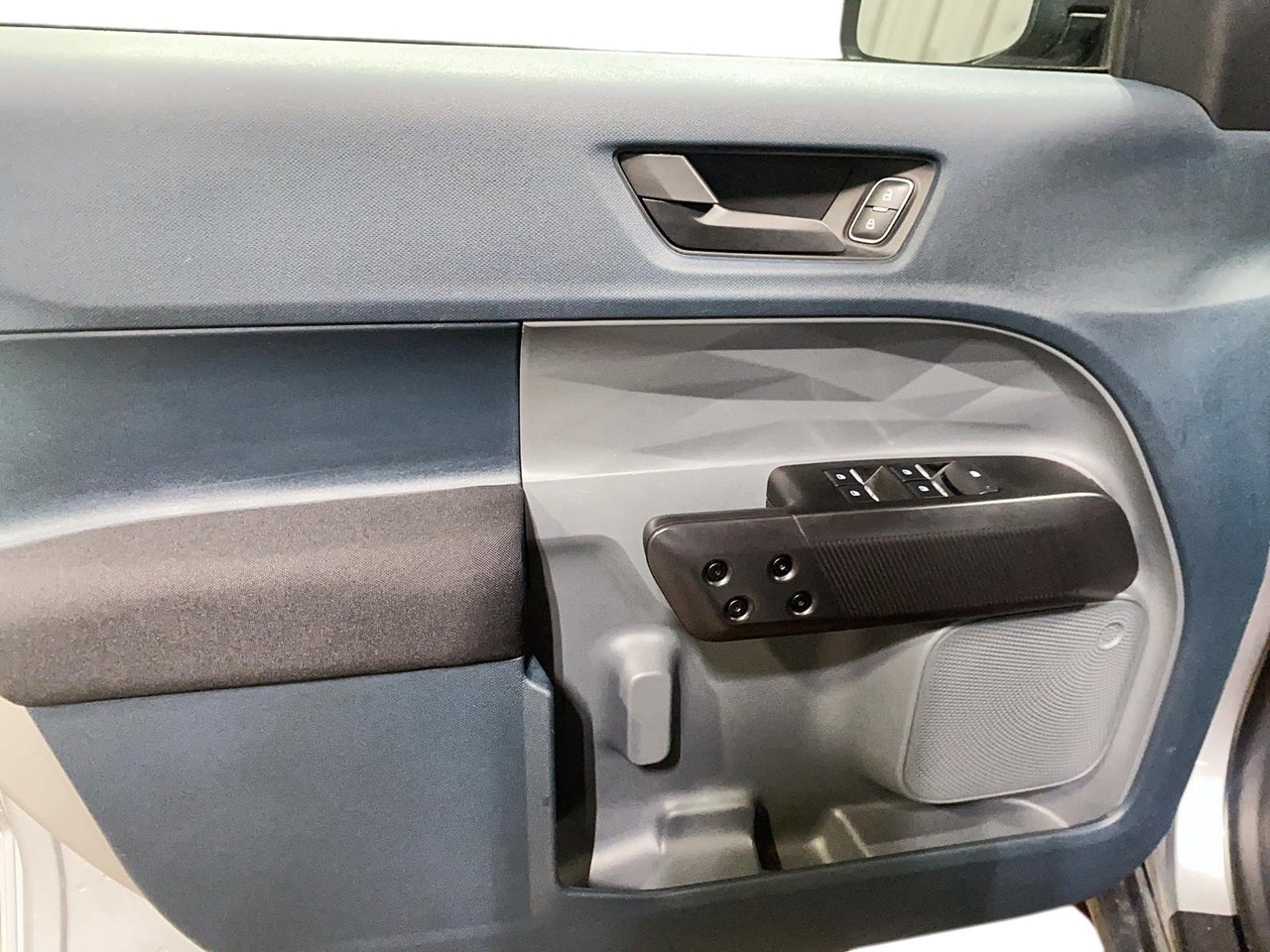 Ford Maverick XL 2024 Gris Baie-Comeau - photo #9