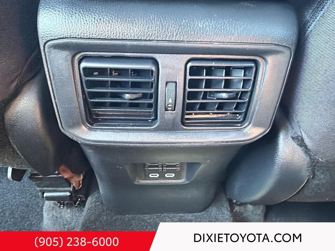 2023 Toyota RAV4 Power Sunroof, Heated Seats, Alloy Wheels, Heated Steering Wheel, Bluetooth Midnight Black Metallic Mississauga - photo #32