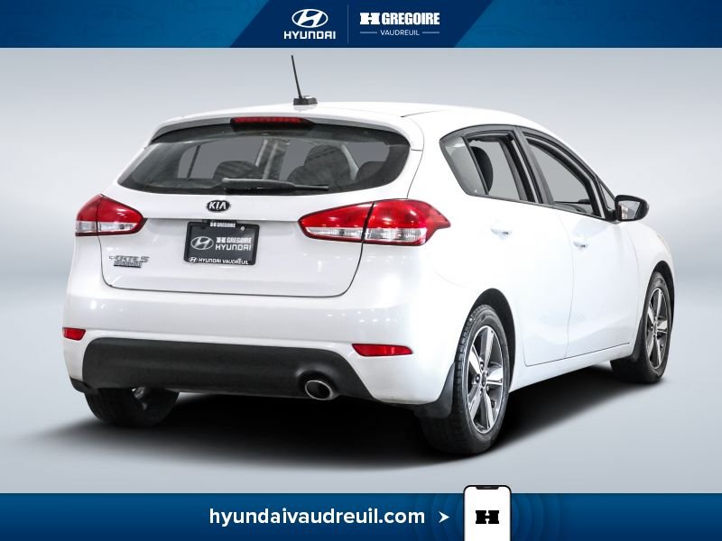 2018 Kia Forte5 White Saint-Eustache - photo #10