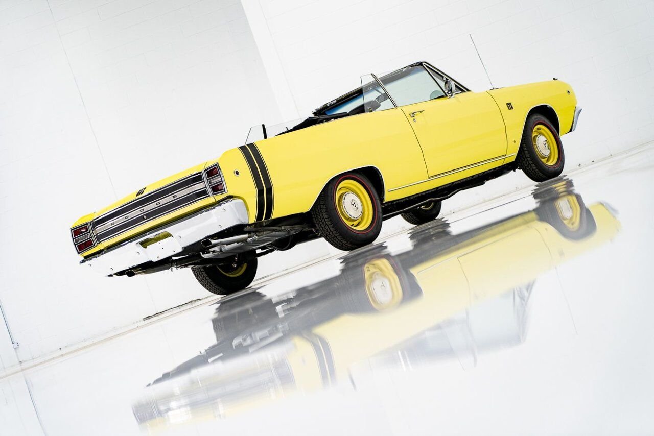 Dodge Dart *PRIX EN USD* GTS Conv Matching #s 340 cu in With Original Built Sheet 1968 Jaune Montréal - photo #100