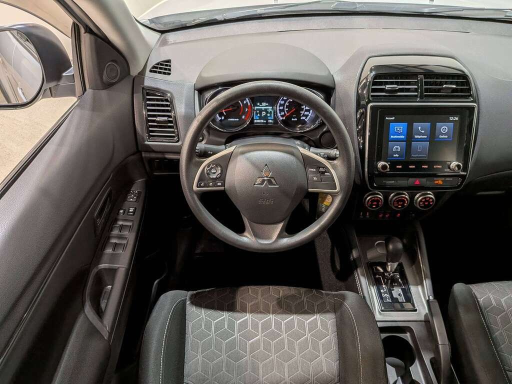 Mitsubishi RVR ES FWD 2023 Blanc Val-David - photo #11