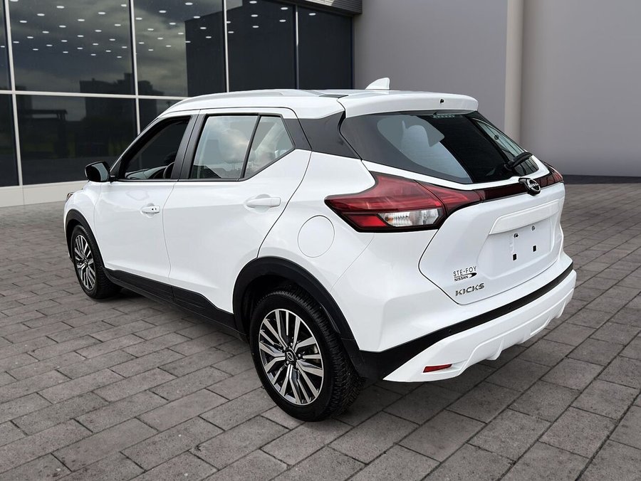 Nissan Kicks Play SV 2025 2025 Noir