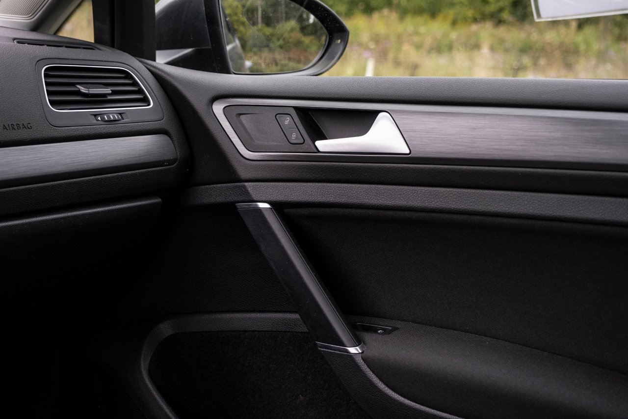 Volkswagen Golf 2018 Gris Gatineau - photo #17