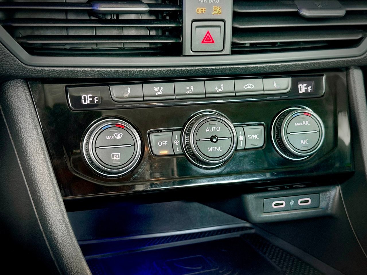 2022 Volkswagen Jetta Blue Notre-Dame-des-Prairies - photo #29