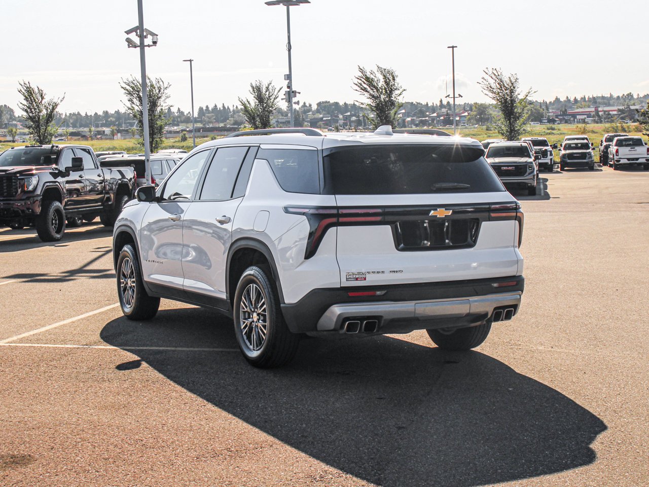 2025 Chevrolet Traverse AWD 4dr LT White Sherwood Park - photo #5