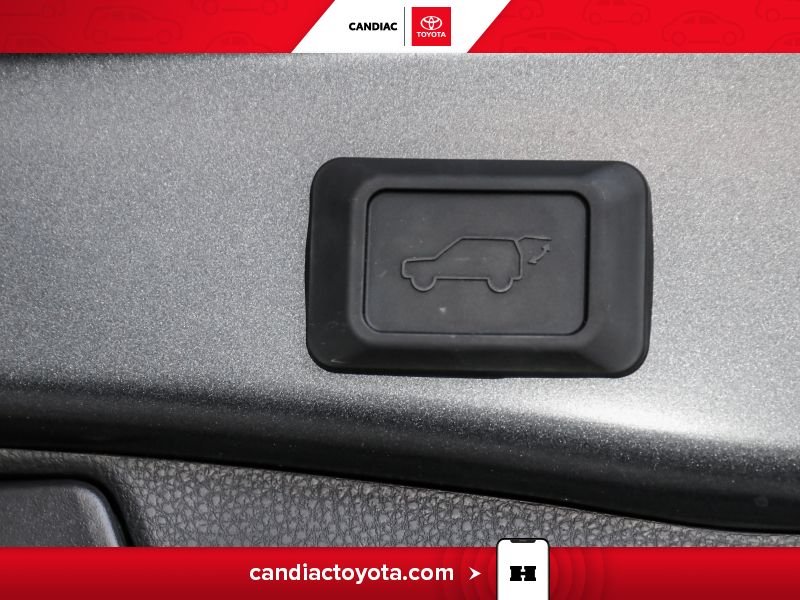 2025 Toyota Rav 4 Grey Saint-Eustache - photo #34