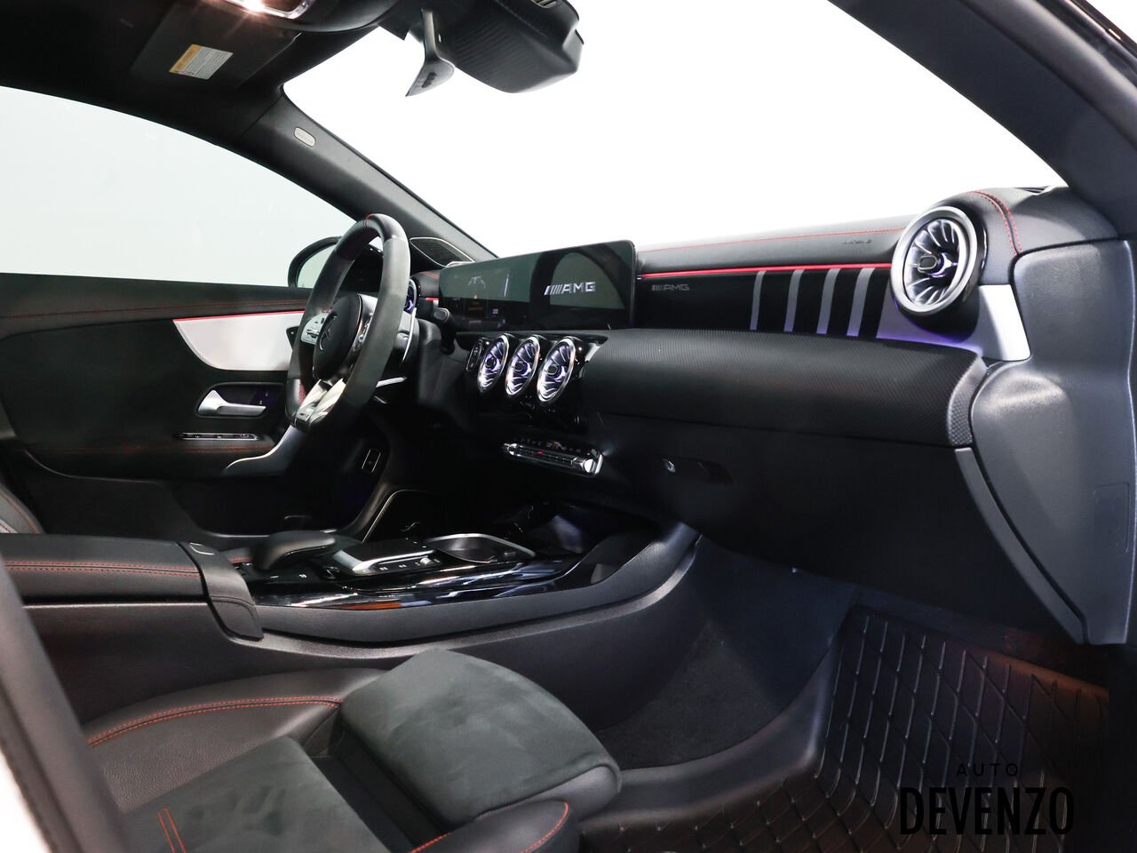 Mercedes-Benz CLA 2023 Blanc Saint-Eustache - photo #6