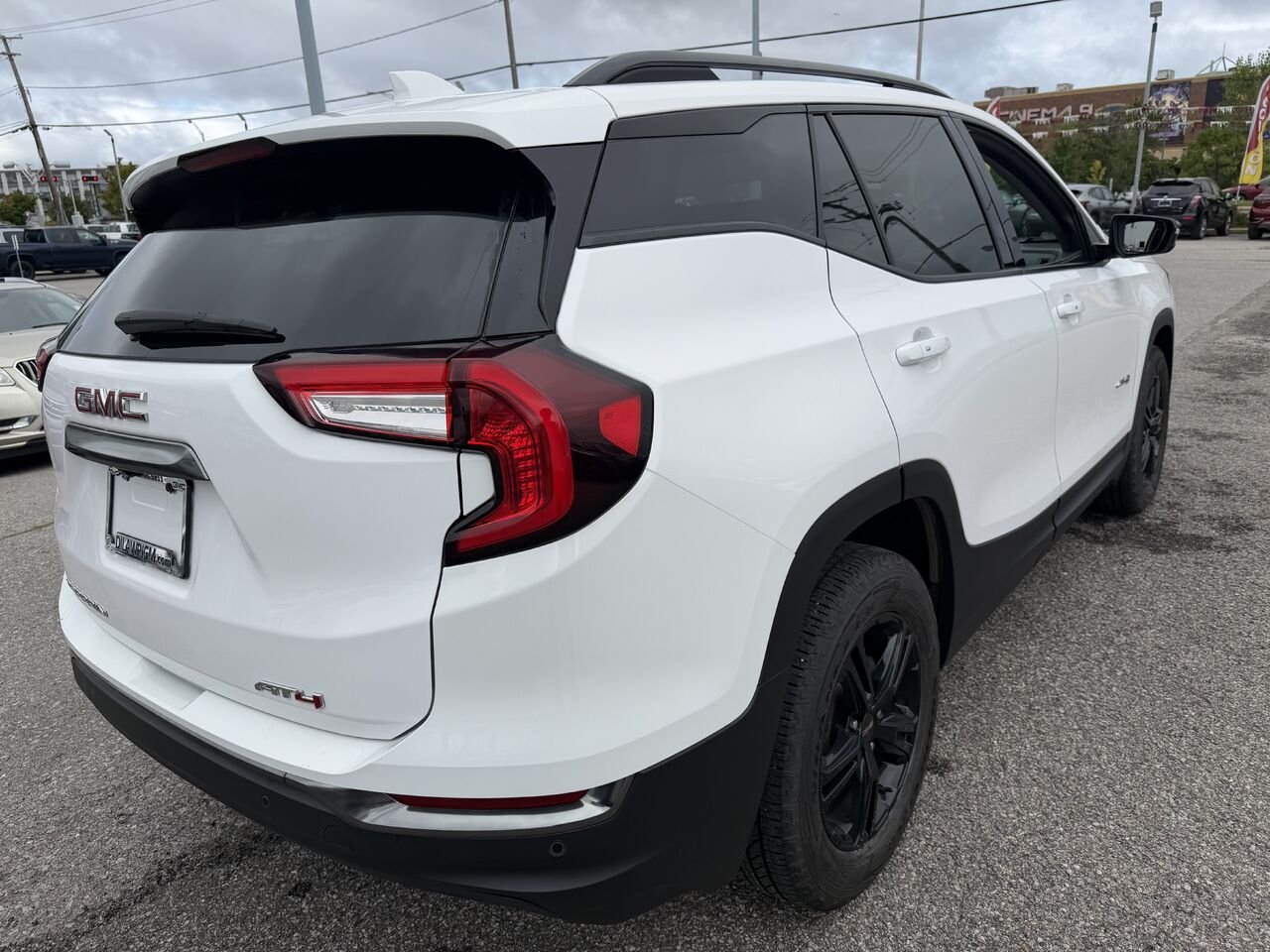 GMC TERRAIN AT4 AT4 4 portes TI 2024 Blanc Gatineau - photo #21