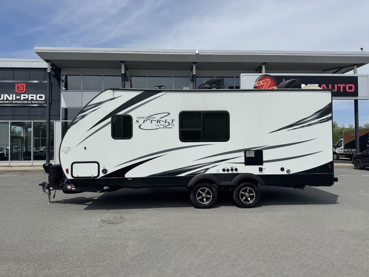 COACHMEN NORTHERN SPIRIT 2342B 2019 Blanc Granby - photo #6