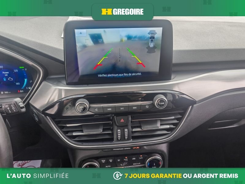 2022 Ford Escape Grey Laval - photo #17