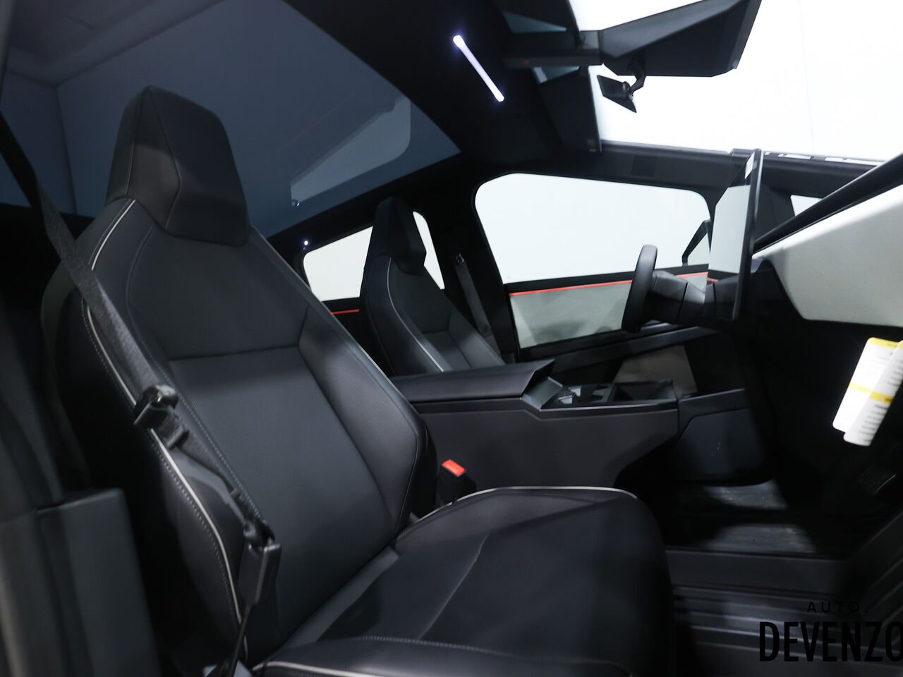 2024 Tesla Cybertruck Silver Saint-Eustache - photo #7