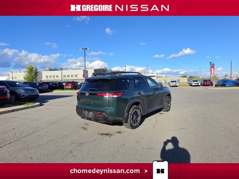 2024 Nissan Pathfinder Green Laval - photo #10