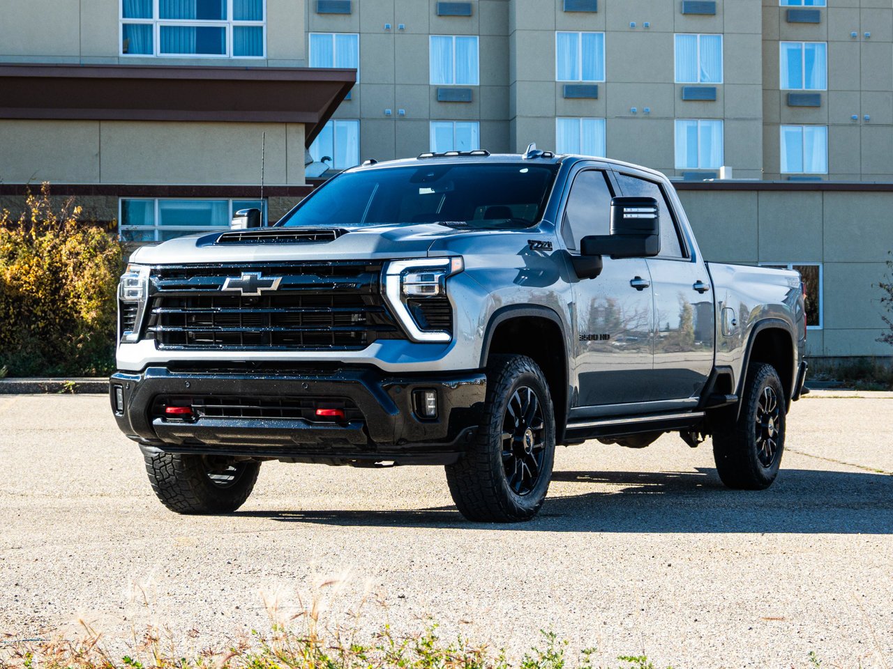 2025 Chevrolet Silverado 3500HD 4WD Crew Cab 159 LTZ Grey Sherwood Park - photo #3