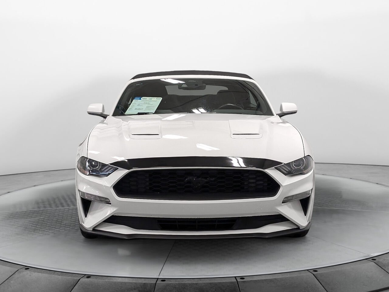 2020 Ford MUSTANG 2.3L EcoBoost Convertible Groupe 101A White Sherbrooke - photo #1