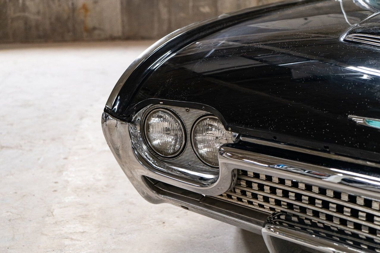 Ford Thunderbird **PRICE IN USD** Roadster project car Extremely rare 1962 Noir Montréal - photo #38