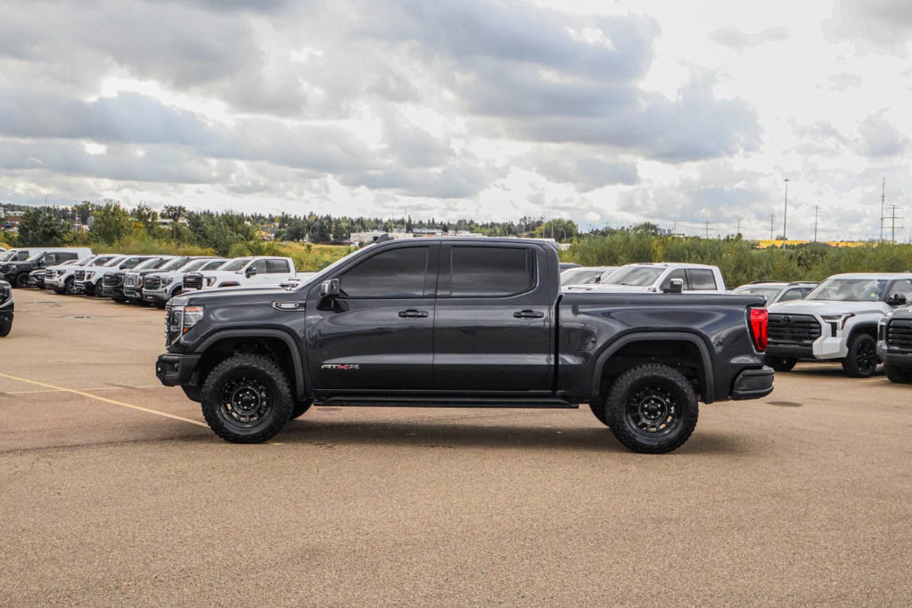 2026 GMC Sierra 1500 4WD Crew Cab 147 AT4X Grey Sherwood Park - photo #4