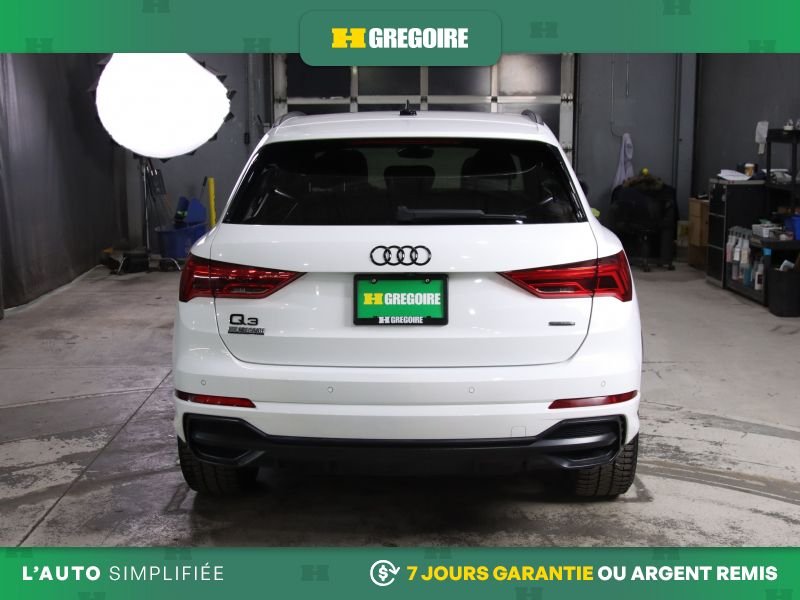 2022 Audi Q3 White Saint-Eustache - photo #5