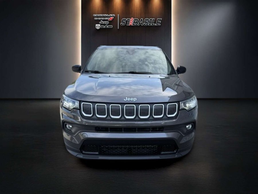 2022 Jeep Compass 2022 Grey