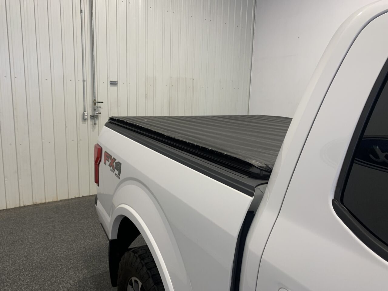 2019 Ford F-150 White Châteauguay - photo #5