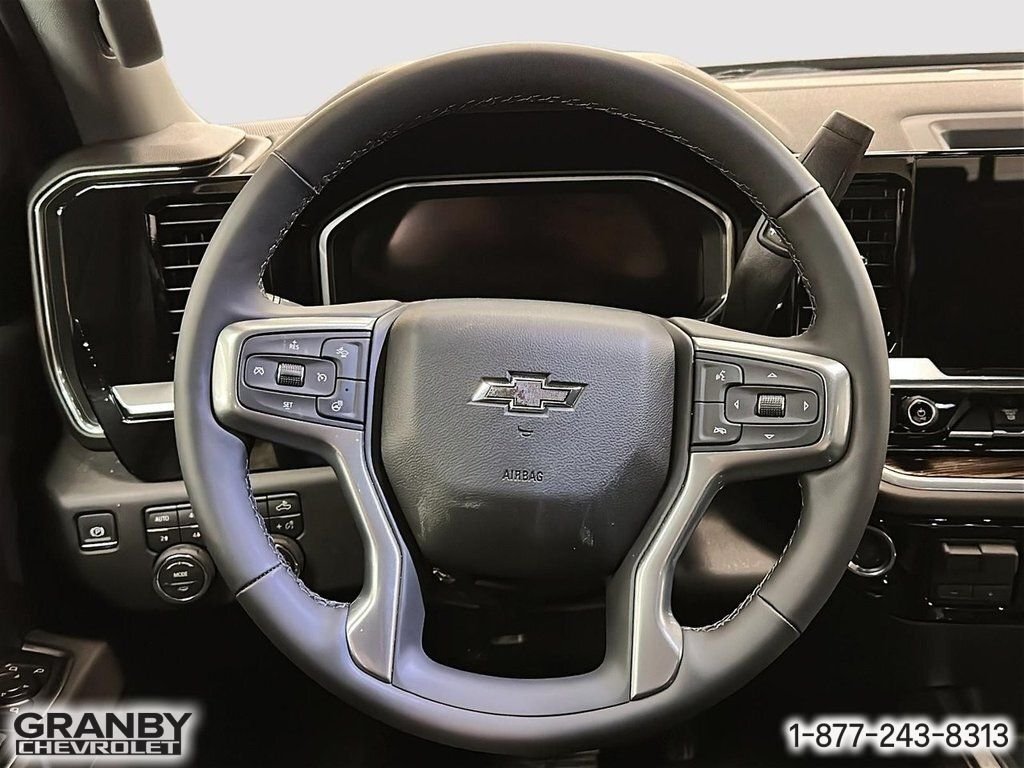 CHEVROLET Silverado 2500HD K2500 HD SILVERADO CREW CAB LT L/BOX DURAMAX (1LT) | B26-0669 2026 NOIR Granby - photo #13