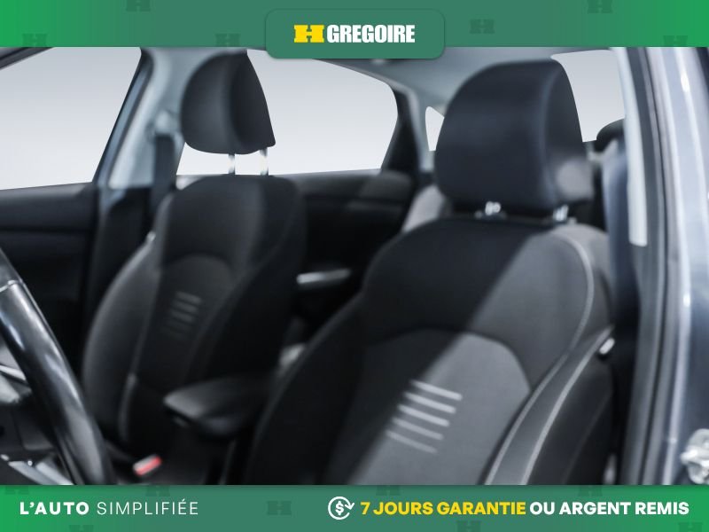 2019 Kia Forte Grey Blainville - photo #15