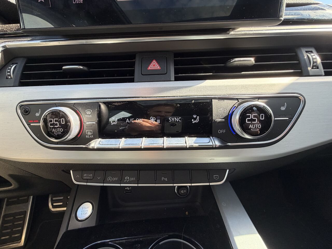 Audi berline A4 Technik 45 TFSI quattro 2023 Noir Châteauguay - photo #22