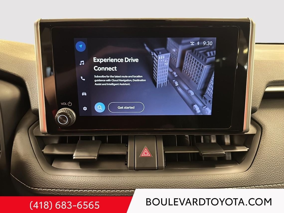 2024 Toyota RAV4 531707-82 | LE, AWD White Québec - photo #15