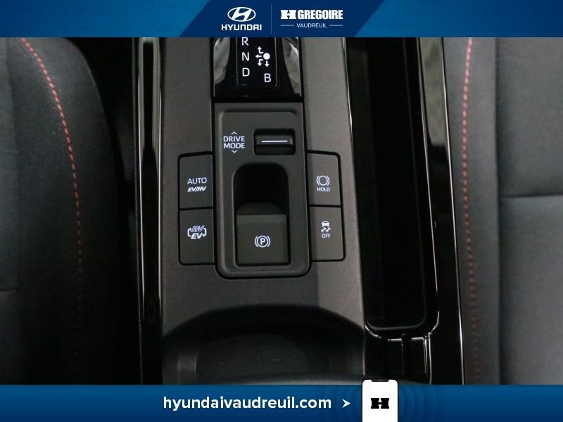 2026 Toyota Prius Silver Laval - photo #27
