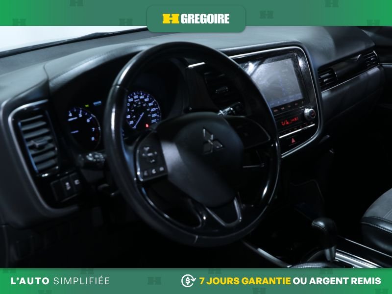 2020 Mitsubishi Outlander Brown Carignan - photo #11