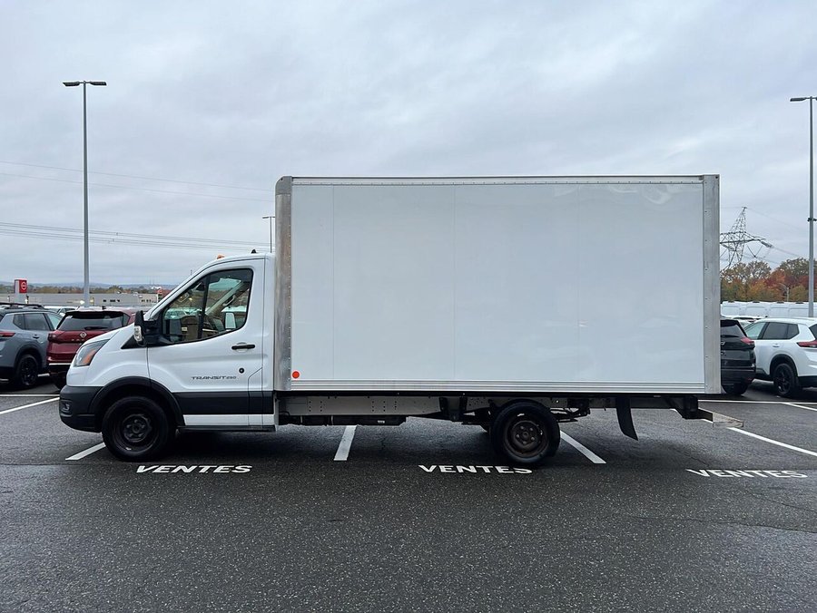 Ford Transit fourgon tronqué T-250 PA 138 po PNBV de 9 070 lb RARS 2024 Blanc
