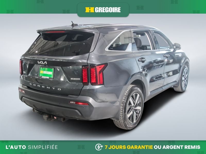 2022 Kia Sorento Grey Laval - photo #7