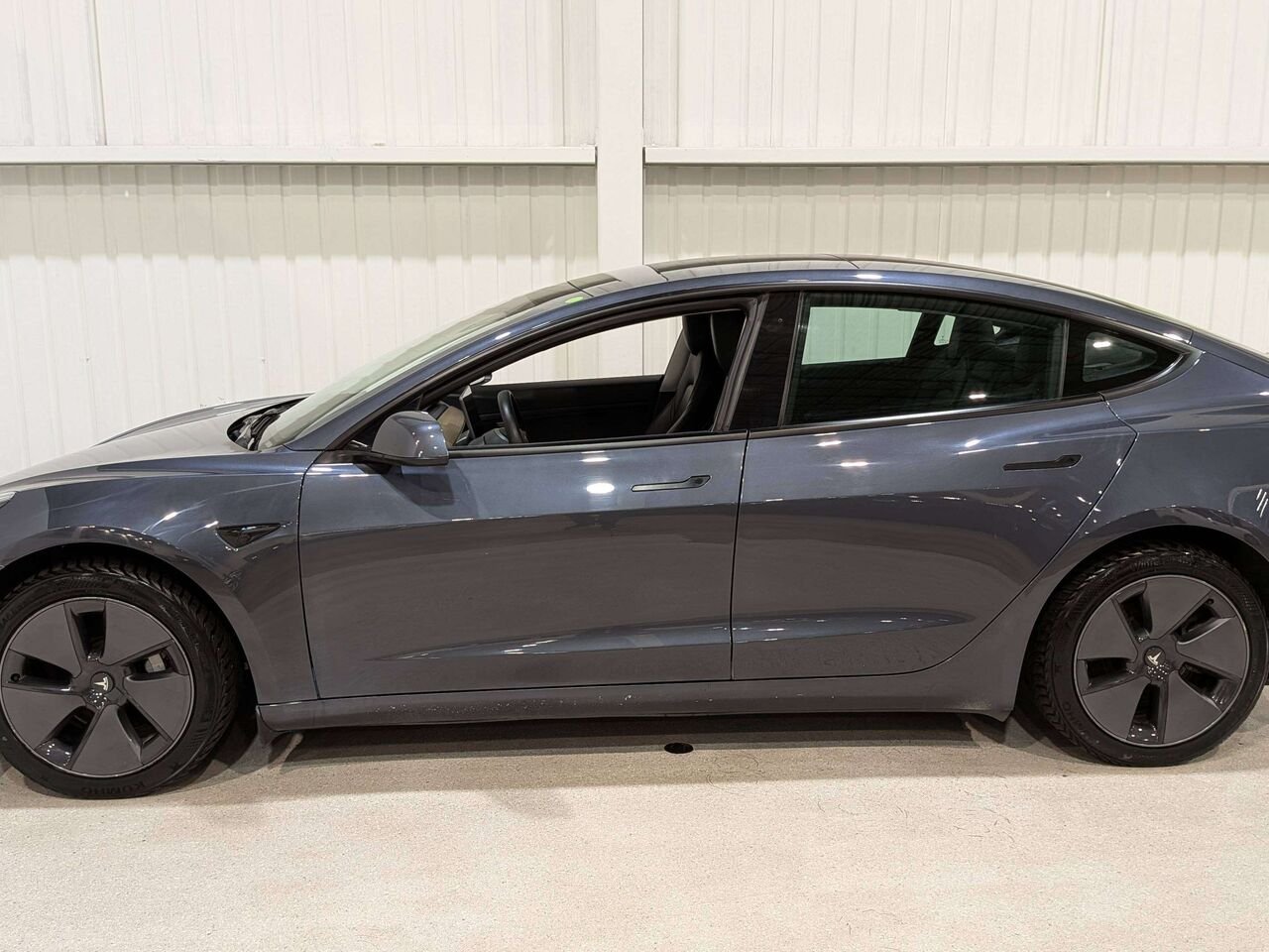 Tesla Model 3 Standard Range Plus RWD 2021 Gris Val-David - photo #4