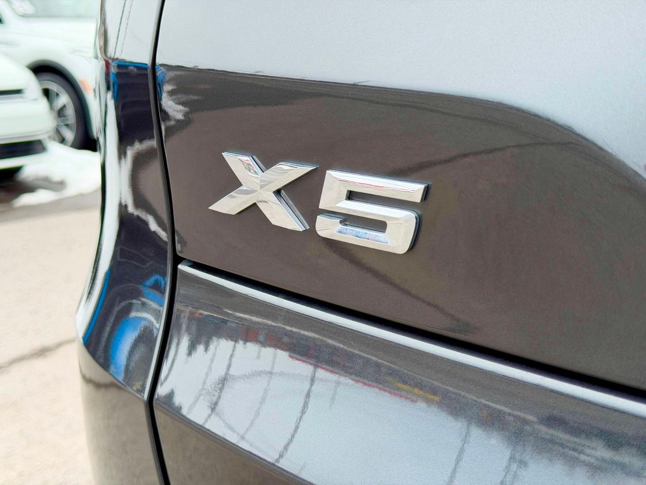 2022 BMW X5 gray Notre-Dame-des-Prairies - photo #10