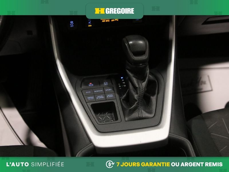 2019 Toyota Rav 4 Blue Laval - photo #25