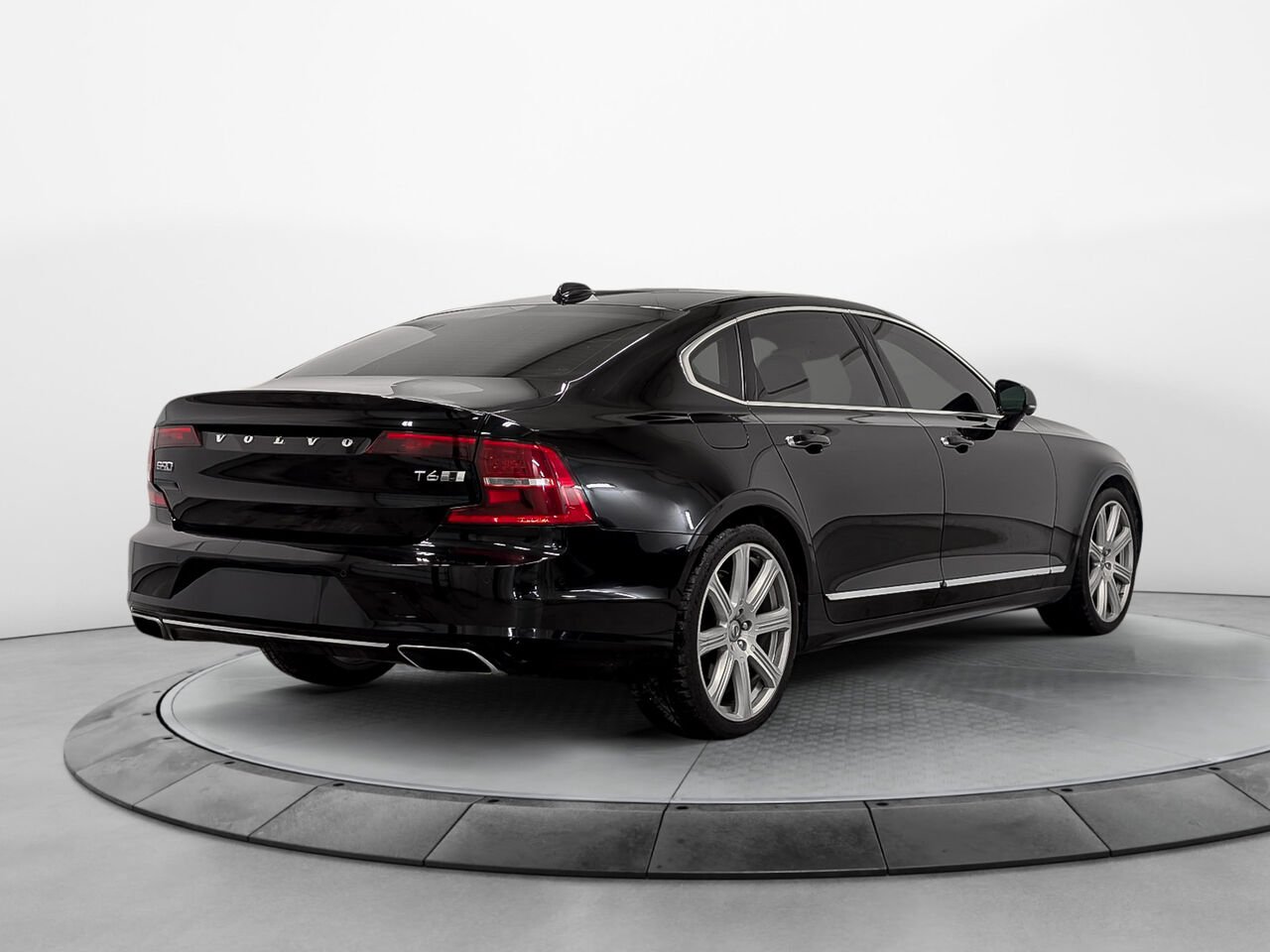 Volvo S90 T6 Inscription AWD Audio Bower & Wilkins 2020 Noir Sherbrooke - photo #3