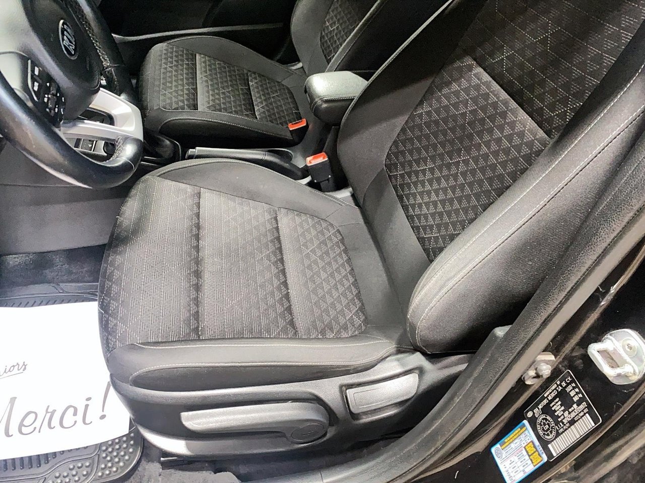 Kia Rio 5-door NIV 3KPA25AB6JE039972 2018 Noir Baie-Comeau - photo #11