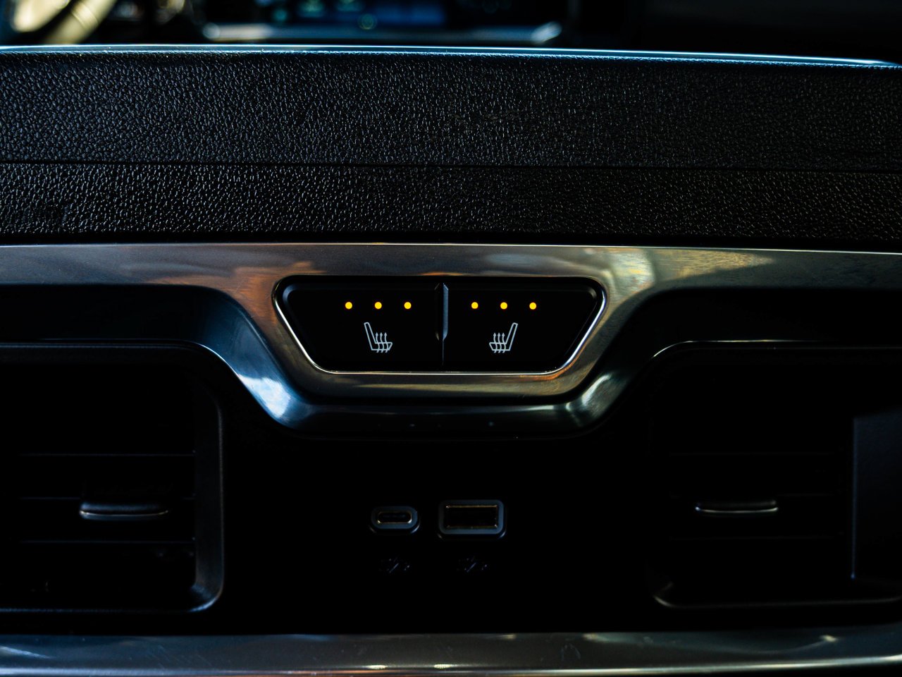 2025 Chevrolet Silverado 3500HD 4WD Crew Cab 159 LTZ Grey Sherwood Park - photo #34