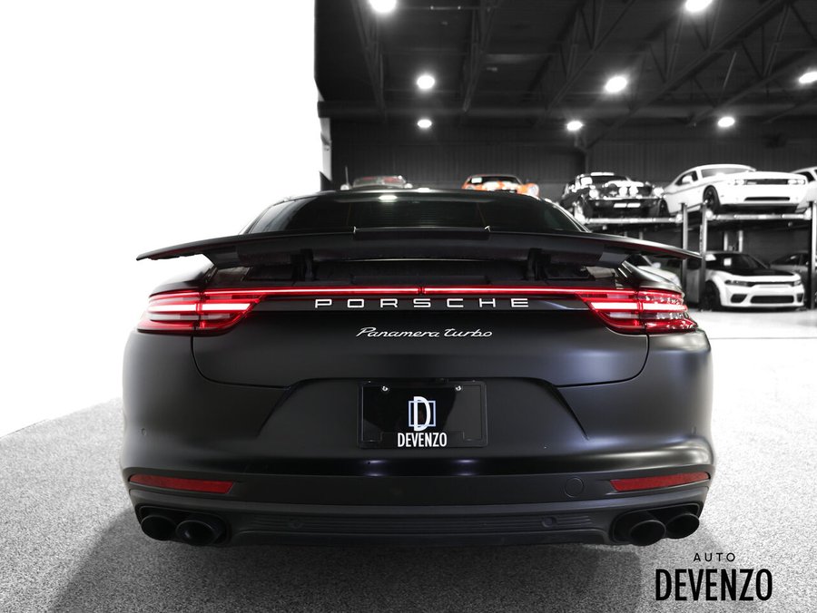 2019 Porsche Panamera 2019 Grey